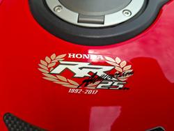 2017 Honda CBR1000RR (FIREBLADE) Red
