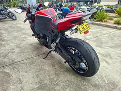 2017 Honda CBR1000RR (FIREBLADE) Red