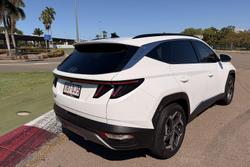 2023 Hyundai Tucson Highlander NX4.V2 MY23 White Cream