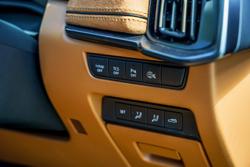 2024 Mazda CX-80 G40e Azami