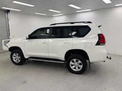 2021 Toyota Landcruiser Prado Kakadu GDJ150R 4X4 Dual Range Glacier White