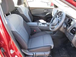 2025 Nissan X-TRAIL ST