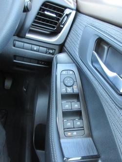 2025 Nissan X-TRAIL ST