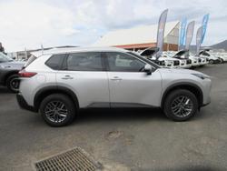 2025 Nissan X-TRAIL ST