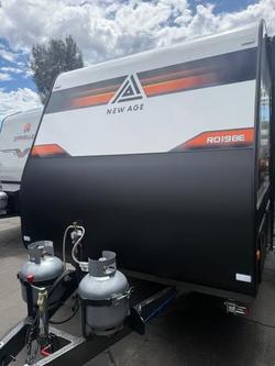 New AGE Caravans Road OWL 19BE Family Bunk Triple