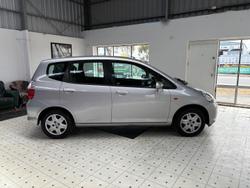 2007 Honda Jazz GLi GD Alabaster Silver