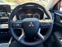 2023 Mitsubishi Outlander Aspire