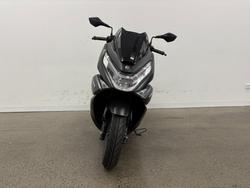 2025 CFMOTO 2025 Cf Moto 150CC 150 SC Scooter Gem Black