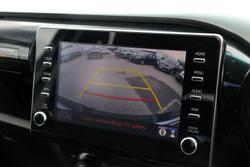 2023 Toyota Hilux SR5