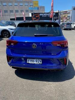 2025 Volkswagen T-Roc 140TSI R-Line