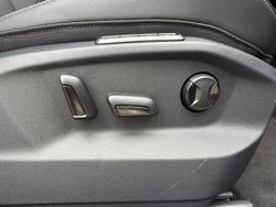 2025 Volkswagen T-Roc 140TSI R-Line