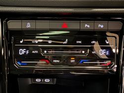 2025 Volkswagen T-Roc 140TSI R-Line