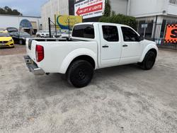 2010 NISSAN NAVARA ST-X (4x4)