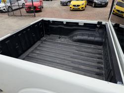 2010 NISSAN NAVARA ST-X (4x4)