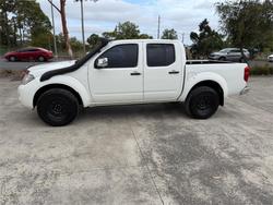 2010 NISSAN NAVARA ST-X (4x4)