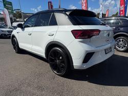 2025 Volkswagen T-Roc 140TSI R-Line