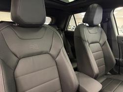 2025 Volkswagen T-Roc 140TSI R-Line