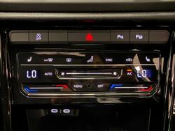 2025 Volkswagen T-Roc 140TSI R-Line