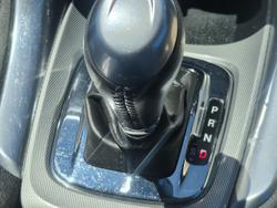 2016 Holden Calais VF Series II MY16 Heron White