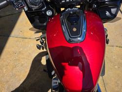 2021 INDIAN CHALLENGER LIMITED Red