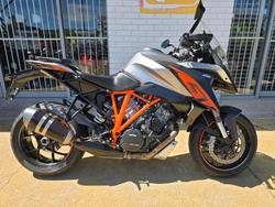 KTM 1290 Super Duke GT