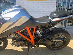 2017 Ktm 1290 SUPER DUKE GT silver