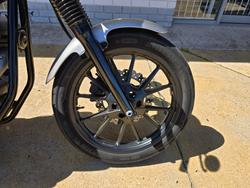 2015 YAMAHA C-SPEC BOLT silver