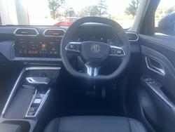 2025 MG ZS Essence Turbo