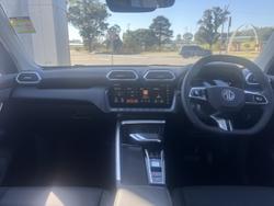 2025 MG ZS Essence Turbo