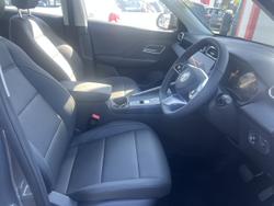 2025 MG ZS Essence Turbo