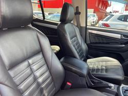 2018 Isuzu MU-X LS-T