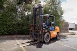 Toyota 4T Forklift