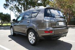 2009 Mitsubishi Outlander LS ZH MY10 4X4 On Demand Iron Bark