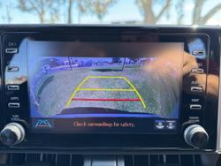 2019 Toyota RAV4 GXL AXAH52R Glacier White