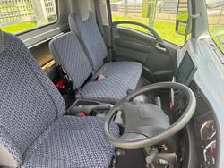 2025 Isuzu Nps NPS 75-155 White