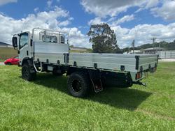 2025 Isuzu Nps NPS 75-155 White