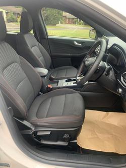 2023 Ford Escape ST-Line ZH MY23.25 AWD White Platinum