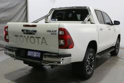 2020 Toyota Hilux SR5