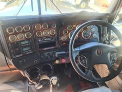 2017 Kenworth T909