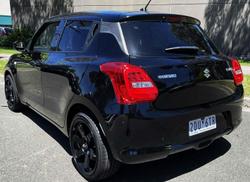 2017 Suzuki Swift GL Navigator