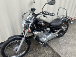 1994 YAMAHA VIRAGO 250 (XV250) Road BLACK