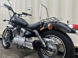 1994 YAMAHA VIRAGO 250 (XV250) Road BLACK