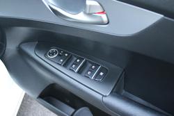 2021 Kia Cerato S BD MY22 Clear White