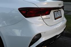 2021 Kia Cerato S BD MY22 Clear White