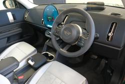 2024 MINI Countryman E Classic