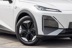 2024 Deepal S07 MY24 Comet White