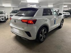 2025 Volkswagen T-Roc 140TSI R-Line