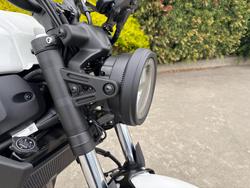 2024 Yamaha XSR700 WHITE/BLAC