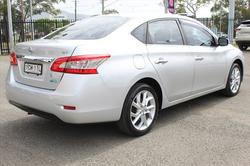 2013 Nissan Pulsar ST