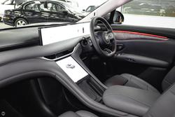 2025 MG IM6 Premium S12L MY25 Rembrandt Grey